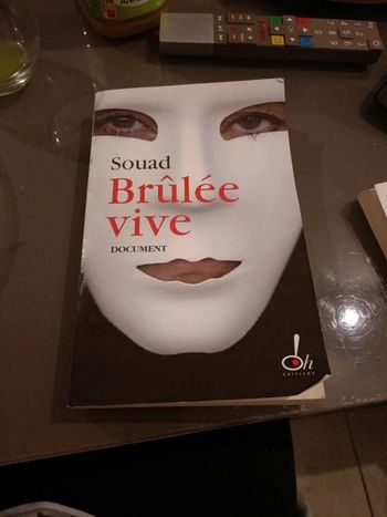 Livre brûlée vive
