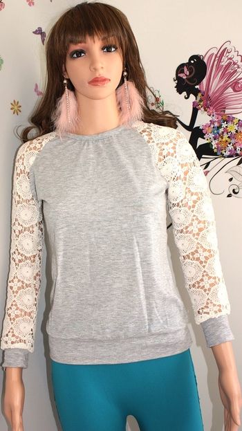 Tee-shirt gris et manches dentelles  - XL