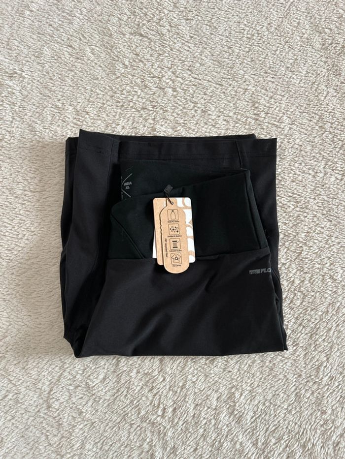 Short IXS - photo numéro 4