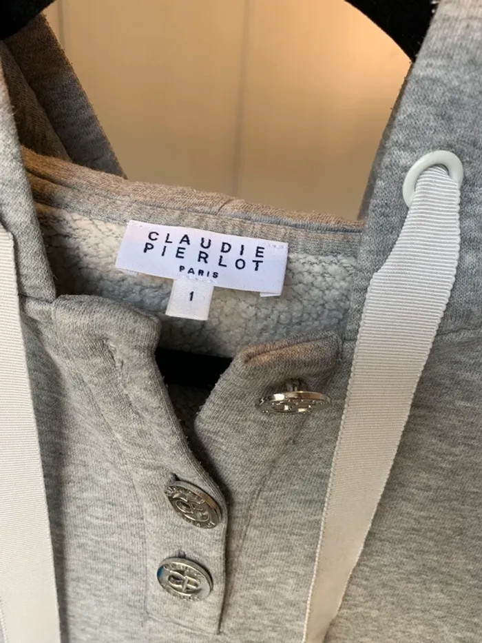 Sweat court à capuche gris comme neuf taille S Claudie Pierlot - photo numéro 10