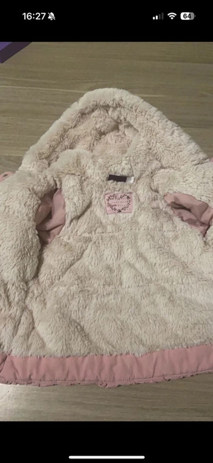 Manteau chaud et moufles - photo numéro 3