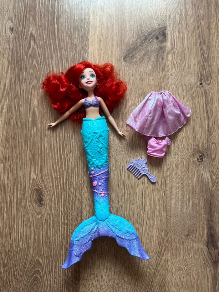 Poupée Barbie La petite sirène Disney