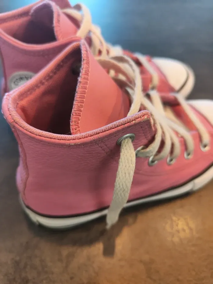 Converse rose - photo numéro 2
