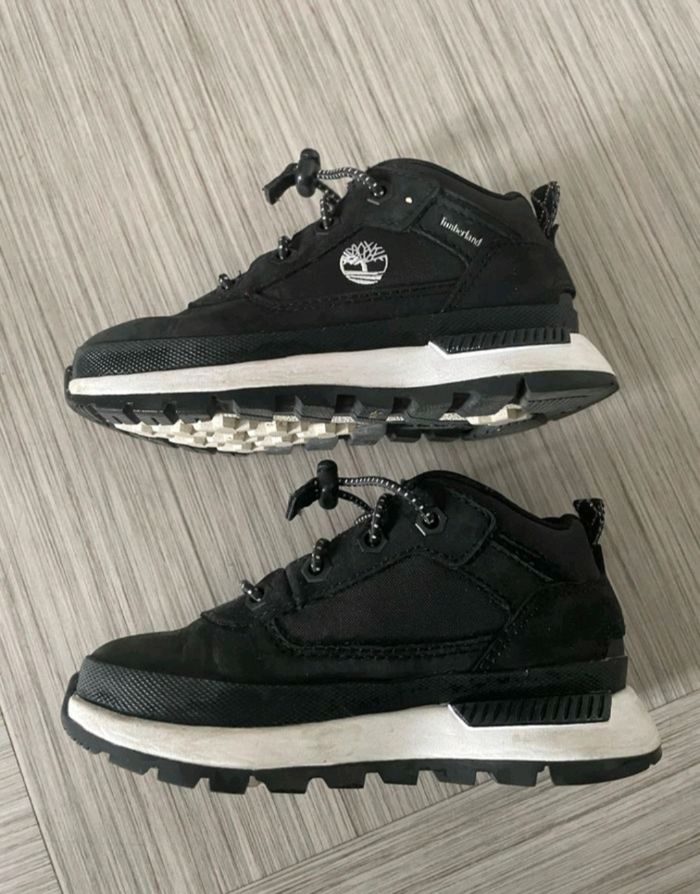 Bottines Timberland taille 26 - photo numéro 2