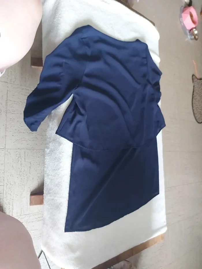 Haut bleu à manches - photo numéro 5