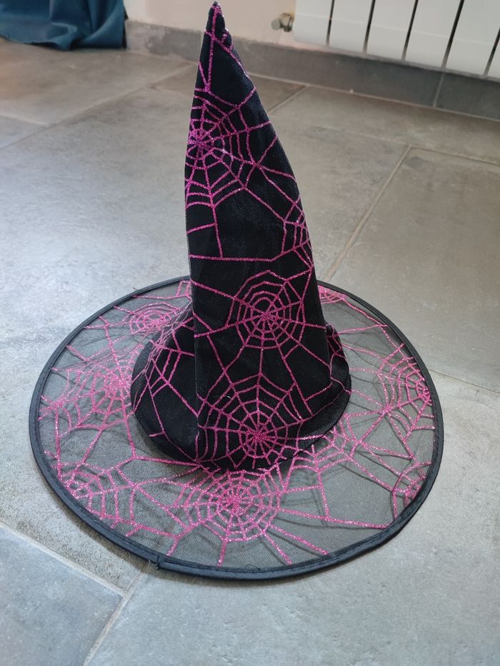 Déguisement sorcière robe et chapeau - photo numéro 6
