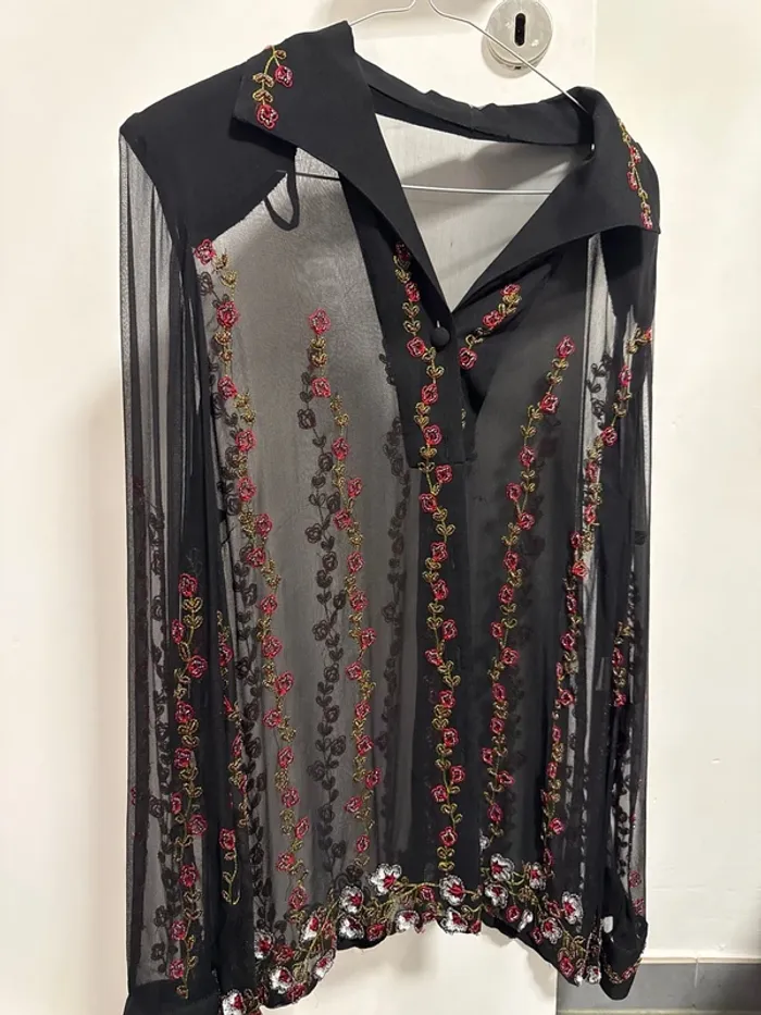 Mgnifique chemise en soie taille 46