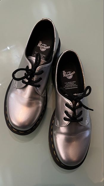 Chaussure Dr Martens 1461 Vegan métal argenté
