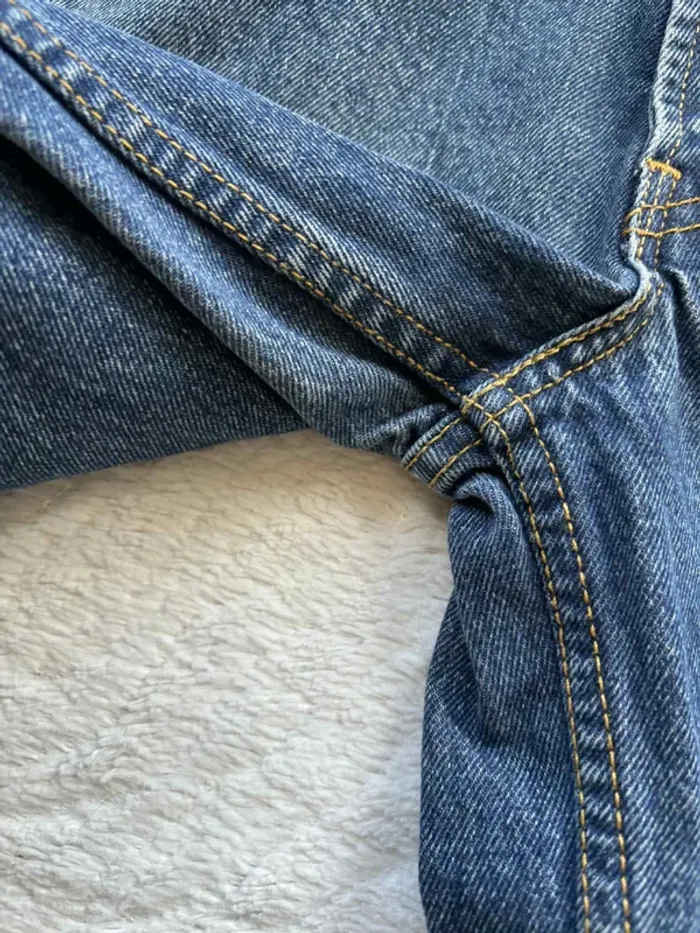 Jean Levi’s 550 femme Relaxed Fit Bleu stonewashed délavé Rare modèle US W27 L29 S/36 2000s - photo numéro 6