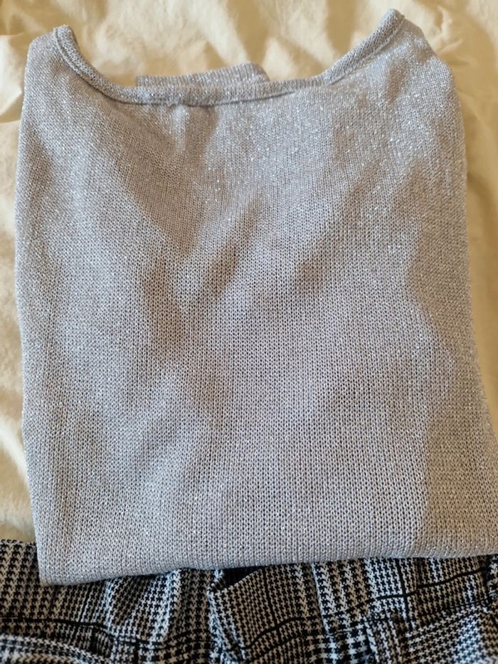 Pantalon neuf et pull. - photo numéro 14
