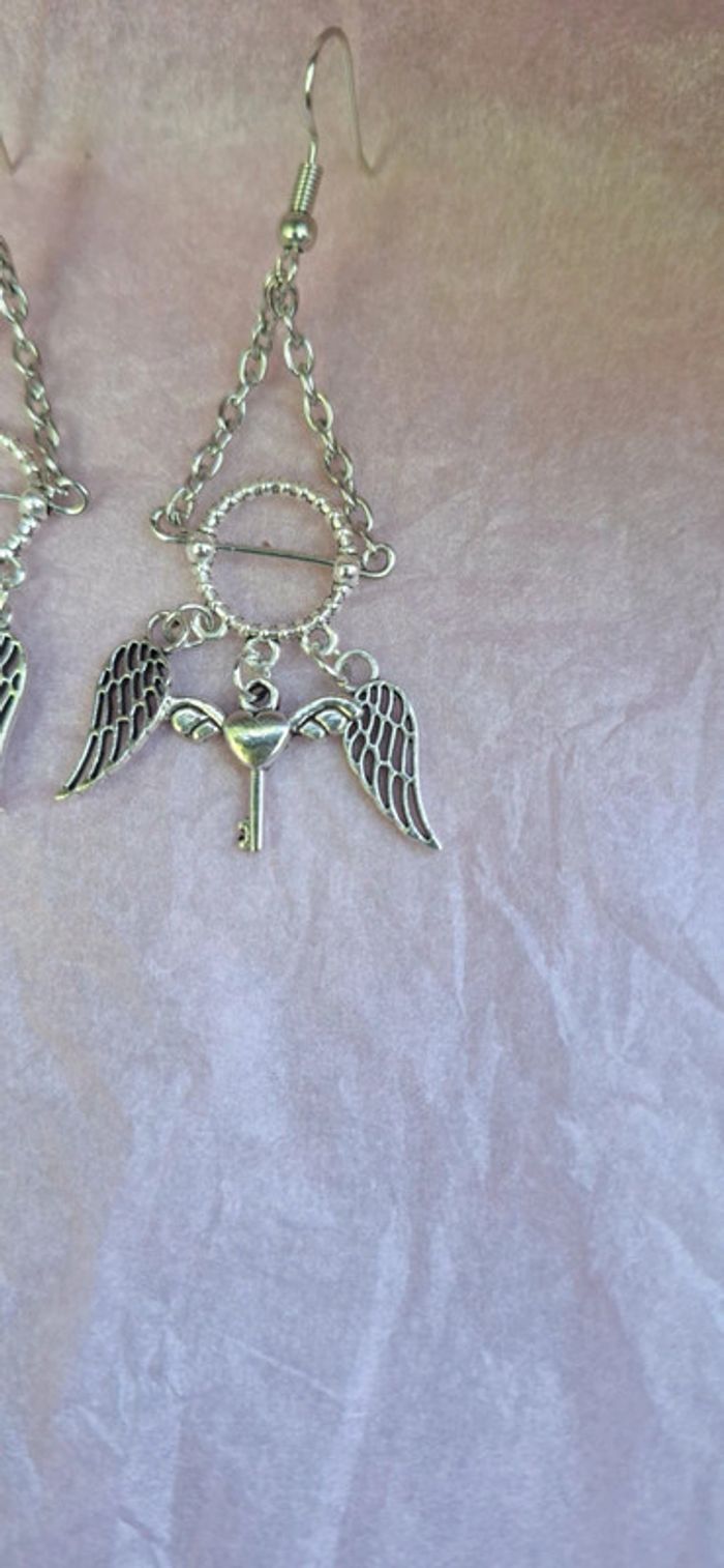 boucles d’oreilles ailes et breloques vintage - photo numéro 4