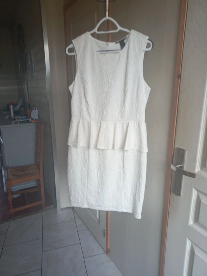 robe blanche
