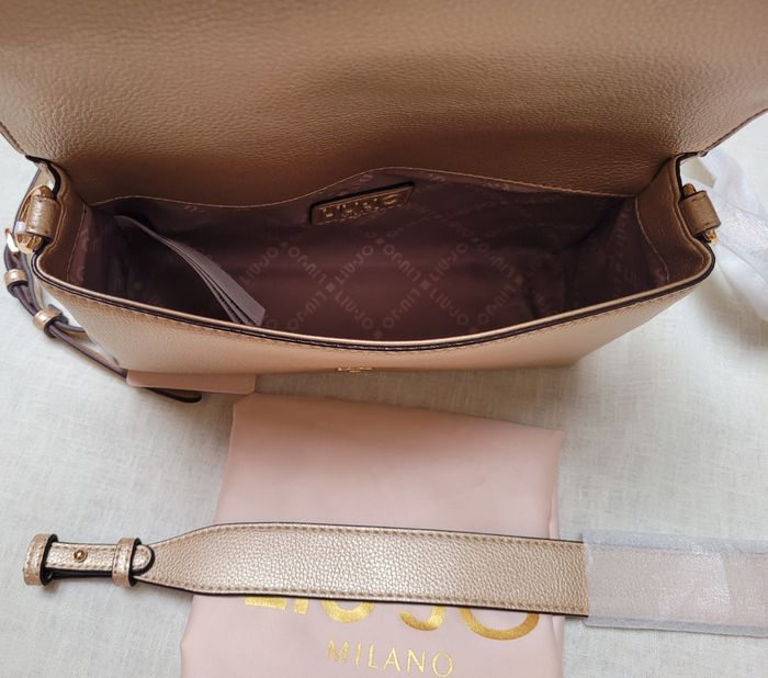 Sac porté épaule LIUJO chic et élégant, neuf avec étiquette 🏷 - photo numéro 4