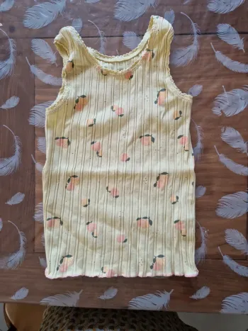 Debardeur taille 8 ans