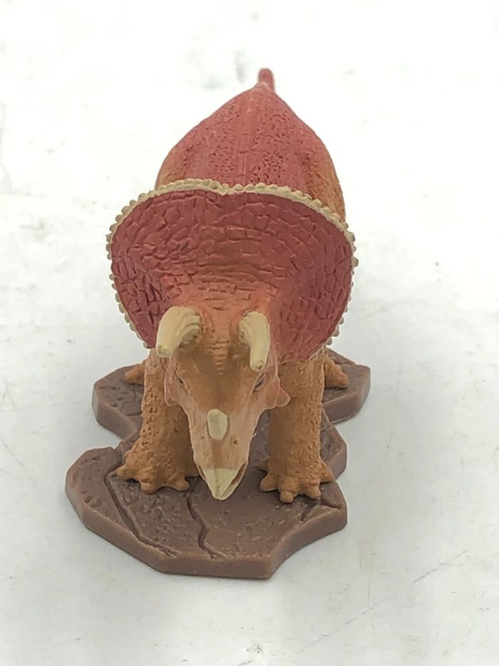 Figurine Sega Sunrise Dinosaur King Tricératops Playmates Toys - photo numéro 2