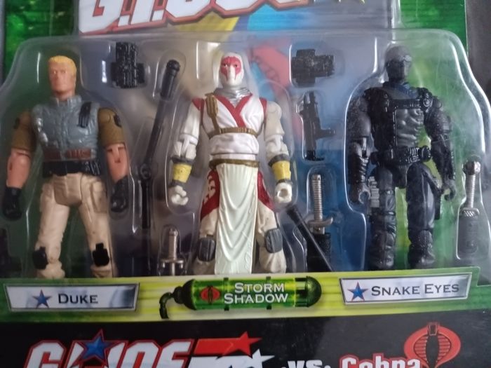 GI JOE . 3 figurines avec dvd neuf 2003 - photo numéro 2