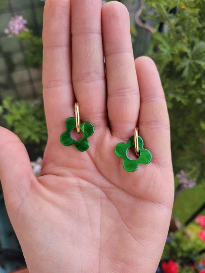 Clips d oreilles marguerites vertes - photo numéro 4