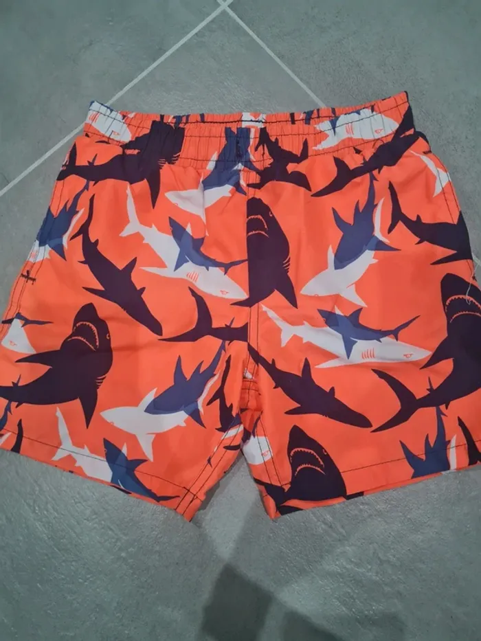 Short de bains 8ans