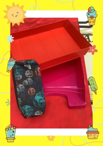 Lot fournitures scolaires rangement bureau trousse Roxy corbeilles à feuilles