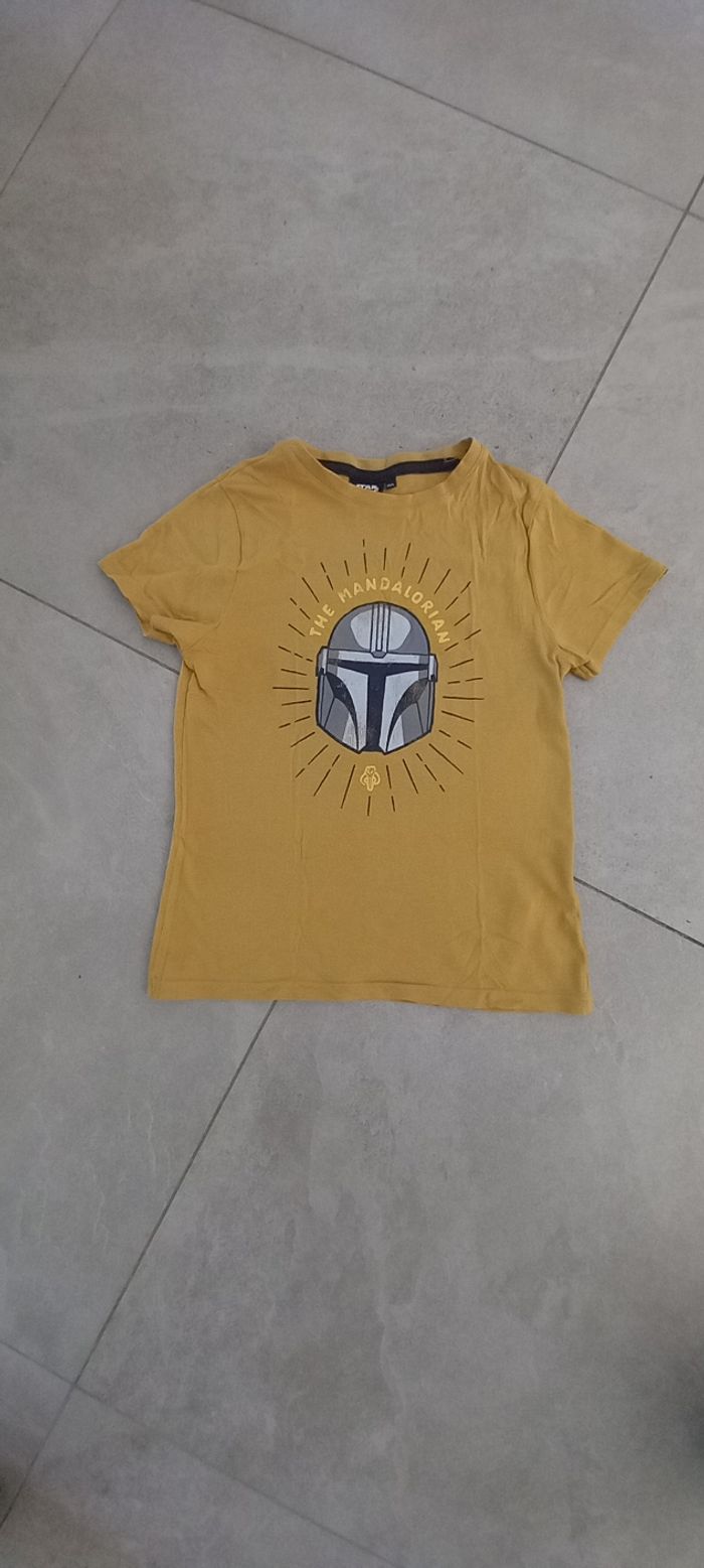 Tee-shirt Star Wars Mandolorian 10 ans