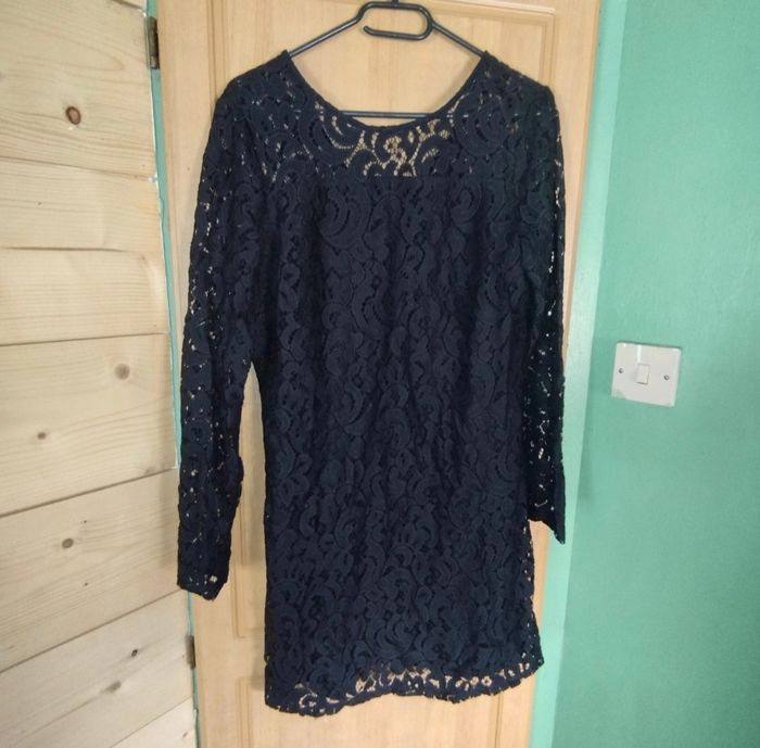 Robe chic dentelle vila