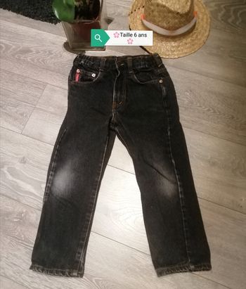 🌸Jean noir droit Taille 6ans "Jeremy 's" 🌸