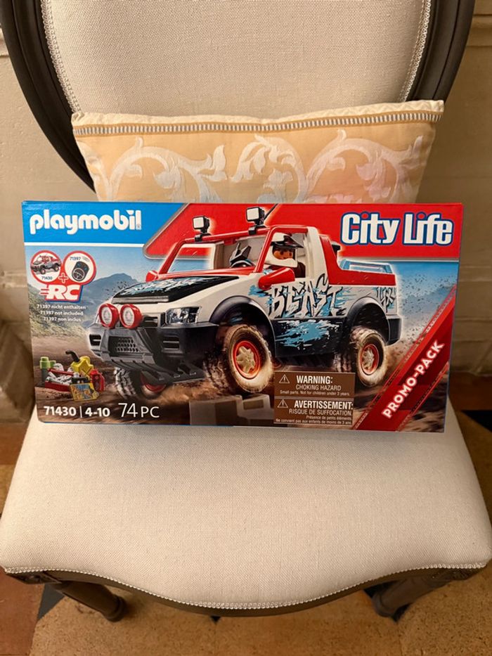 NEUF Playmobil City Life Voiture de Rallye, Pick-up Tout-Terrain 71430 4x4