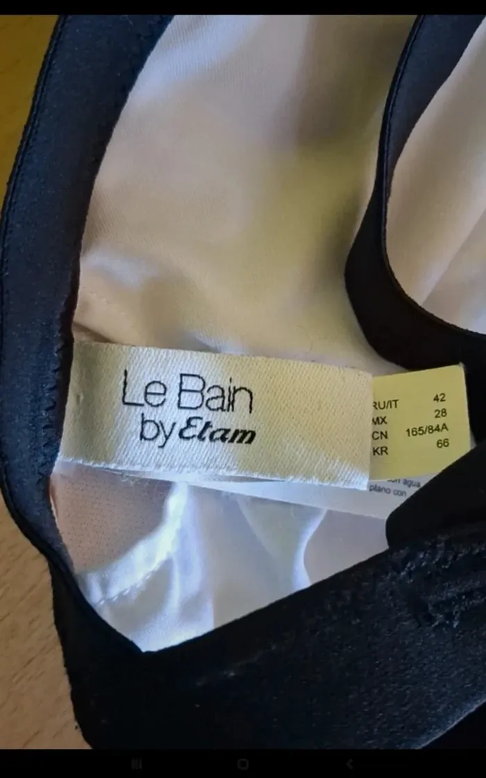 Haut de bikini - photo numéro 3