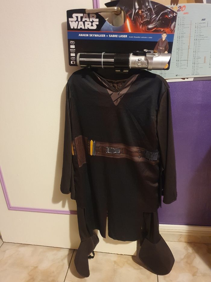 Déguisement Stars Wars neuf taille 7-8ans