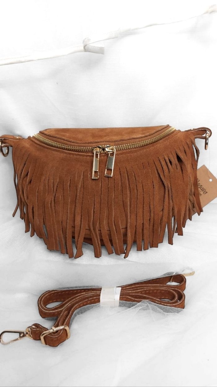 Sac banane daim à franges camel