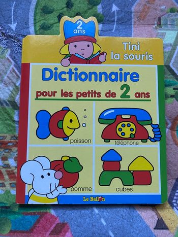 Livre dictionnaire pour les petits de 2 ans