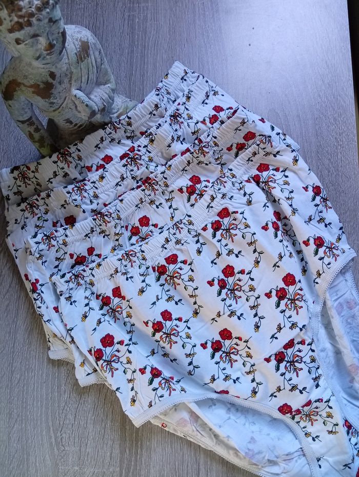 Joli lot de 4 culottes fleuries 💯 coton dû 50/52 - photo numéro 4