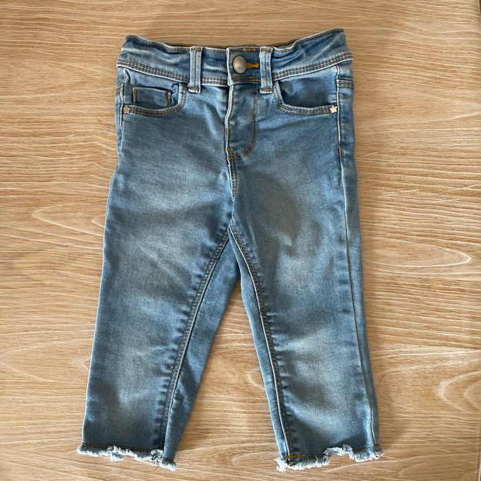 Pantacourt, fille, trois ans