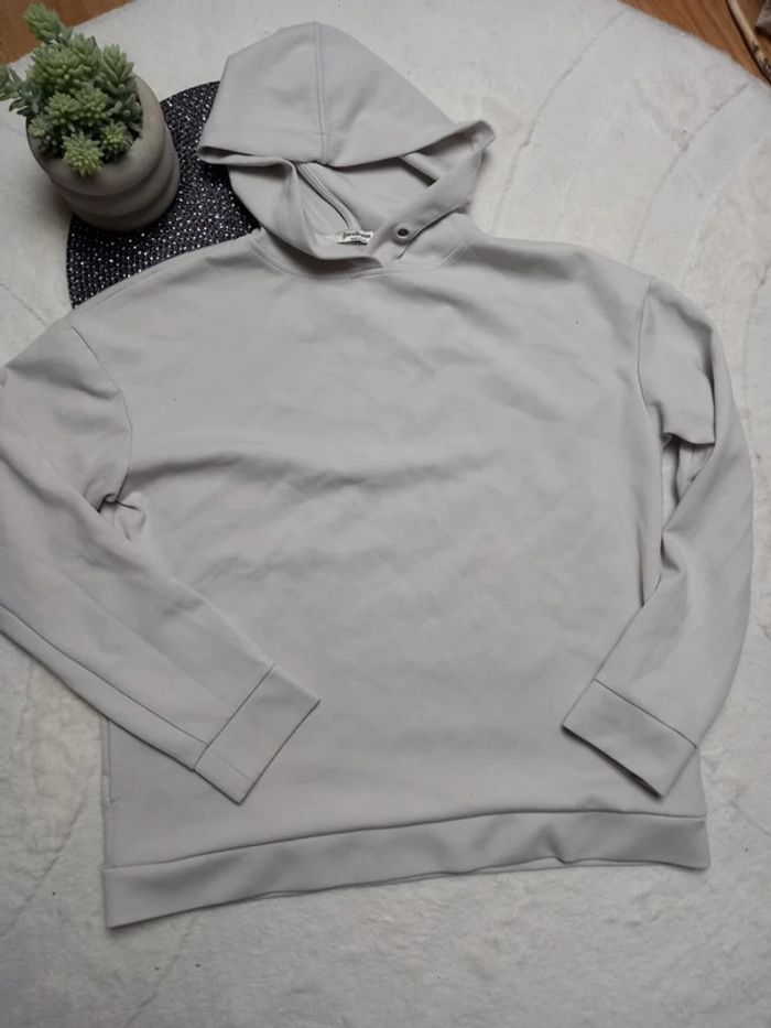 💚 Pull à capuche - Stradivarius - M 💚