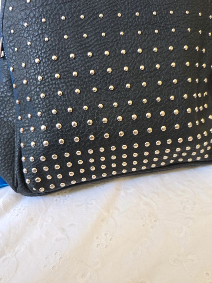 Sac à Dos ou cartable   très  bonne Etat - photo numéro 13
