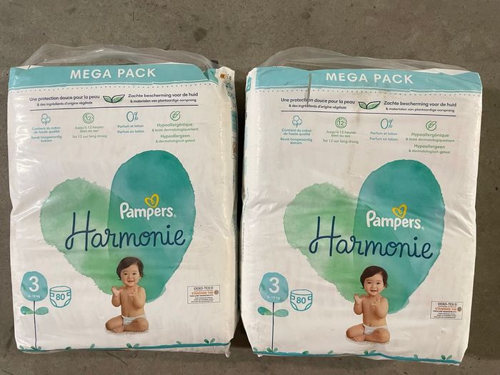 45€ les 160 couches Pampers Harmonie T3 (6 - 10 kg)