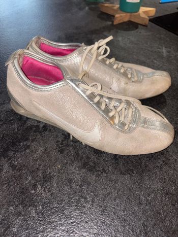 Basket nike gris pailletée