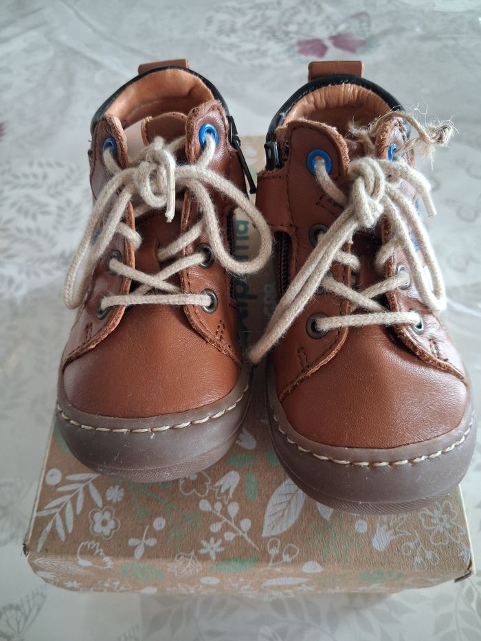 Chaussure taille 20 Cuir véritable