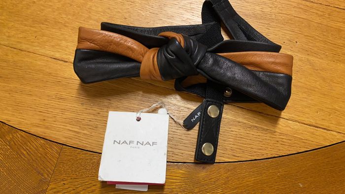 Ceinture en cuir Naf Naf