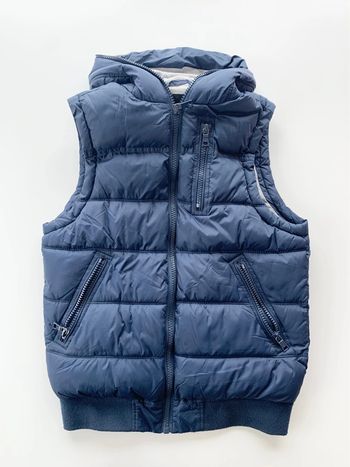 Doudoune sans manche a capuche Taille S