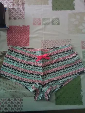 Short femme hello Kitty 46/48(254)