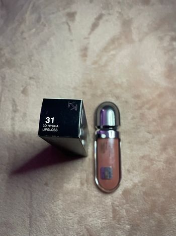 Gloss kiko 31