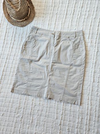 Jupe beige taille 38