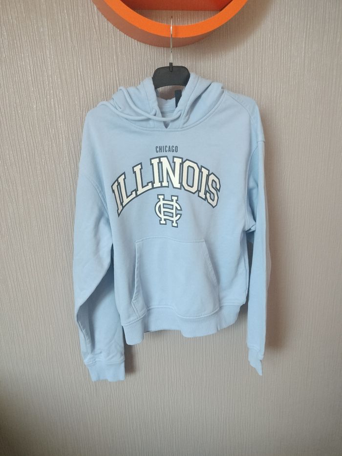 Sweat a capuche taille xs