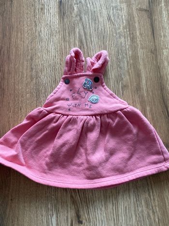 Robe épaisse taille 0/1 mois