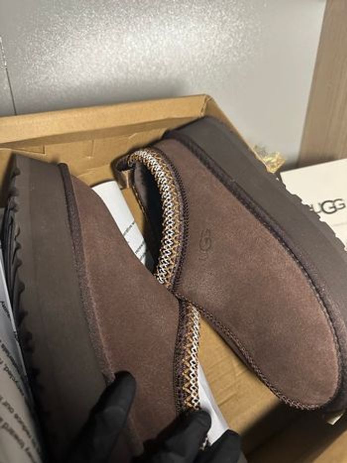 UGG tazz II Sabot - Couleurs marron chocolat - photo numéro 5