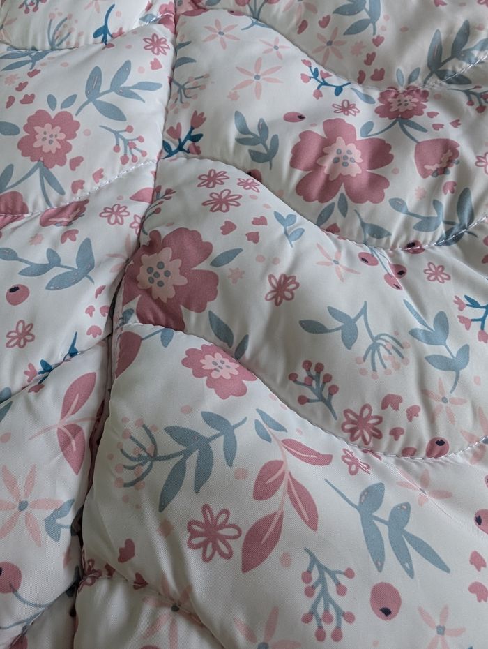 Doudoune sans manche motif floral rose - 110 - C&A - photo numéro 2