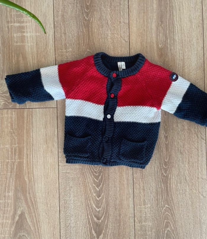 Gilet à boutons - photo numéro 2