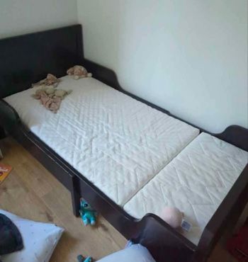 Lit évolutif enfant + sommier+ matelas