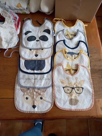 lot de 10 bavoirs
